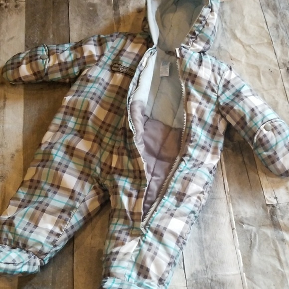 NWOT Carter's zip up snow suit - Picture 3 of 5